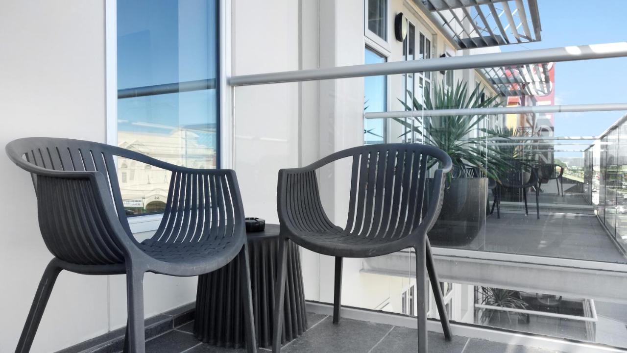 Semaphore Splash Apartments Port Adelaide Exterior photo